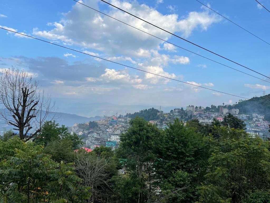 La Colline Resort Kohima Exteriér fotografie