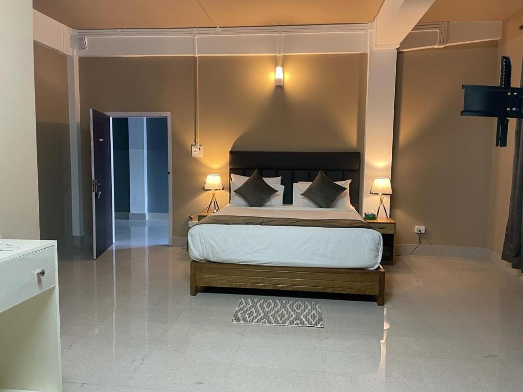 La Colline Resort Kohima Exteriér fotografie